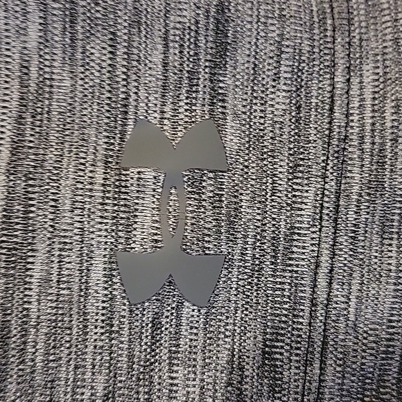 Lot of 2 Under Armour lightweight hoodies sz M - Picture 2 of 7